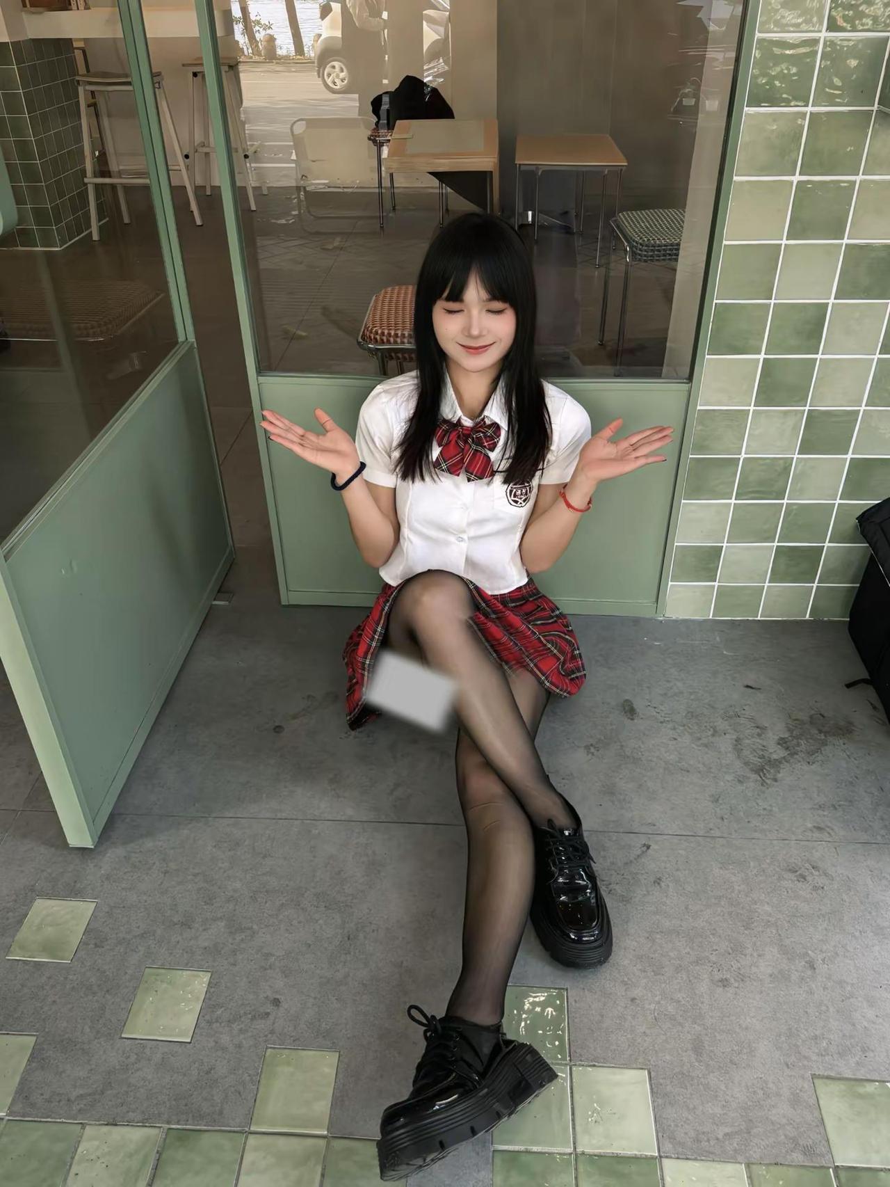 今天是乖乖学妹，也是只对你心软的小朋友