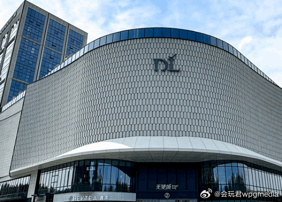 胖东来8633名普通员工人均可分20万被称良心老板近日，胖东来创始人于东来在社交