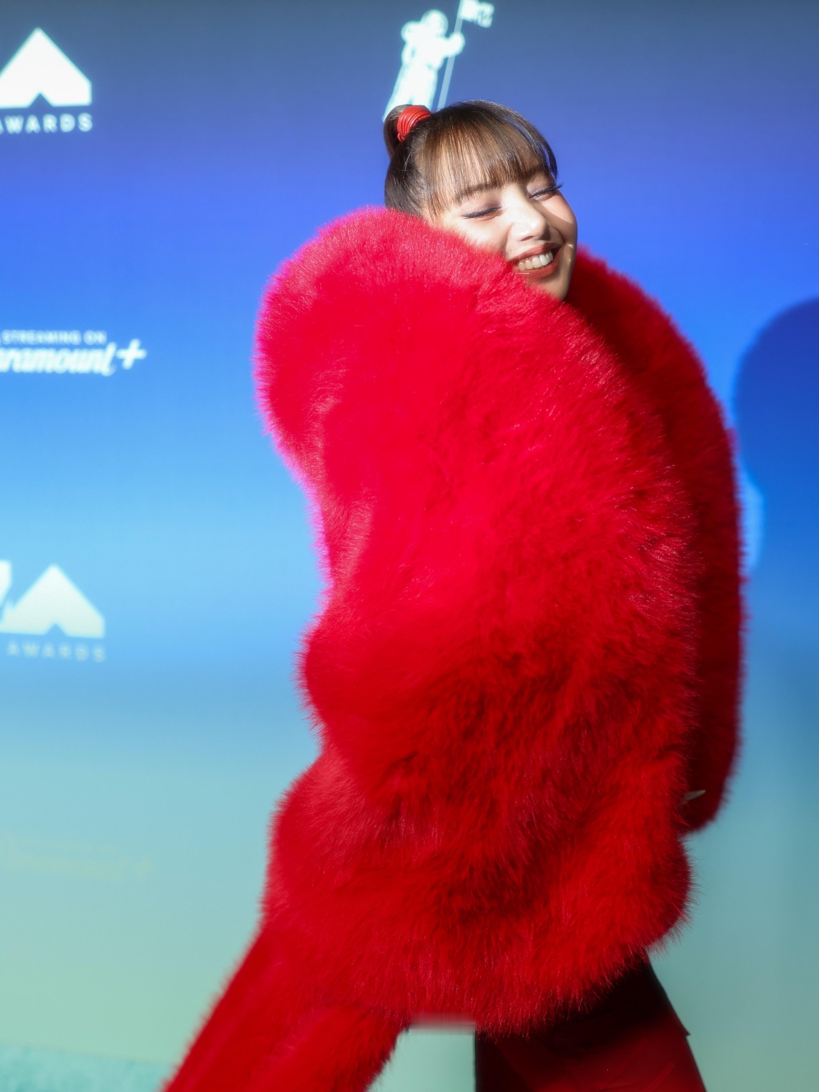 Lisa 更新Thank you and to all my fans for 