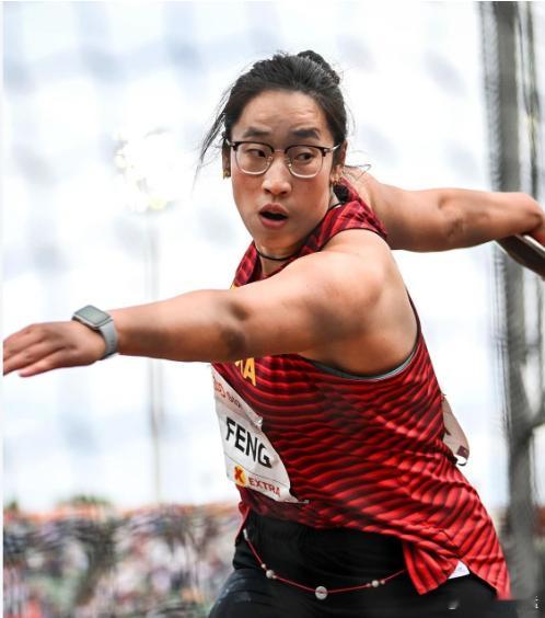 世锦赛冠军轻松赢得全运铁饼两连冠 中国最强成绩榜单她一人战果占掉近四成11月19