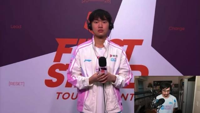 knight：我们来到这里没有和GEN训练过 训练时间比较少就打过几盘