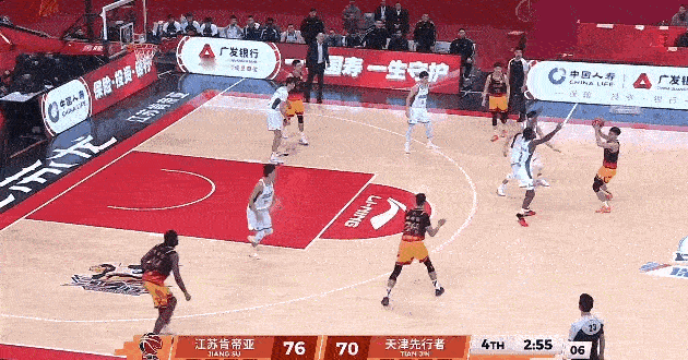 江苏肯帝亚再胜天津，庞峥麟现在这比赛观赏度太高了。 