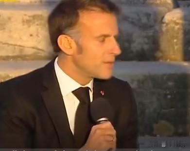马克龙在希腊进行国事访问时说没有人完全确定美国还是不是可靠的盟友。

他说：我认