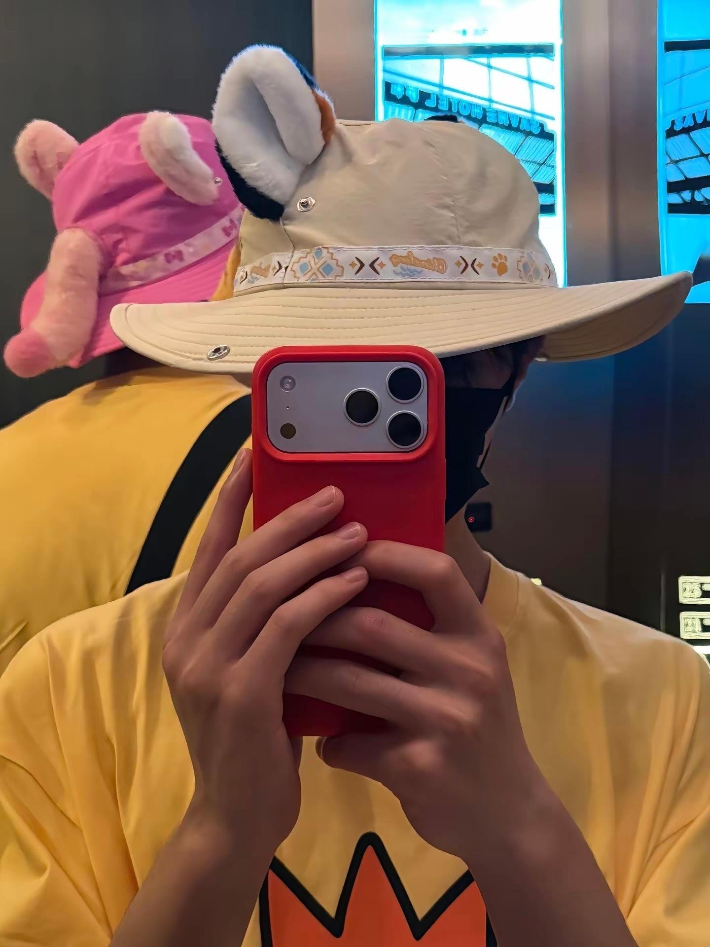 张翅在长隆买的帽子种草了 好看哇