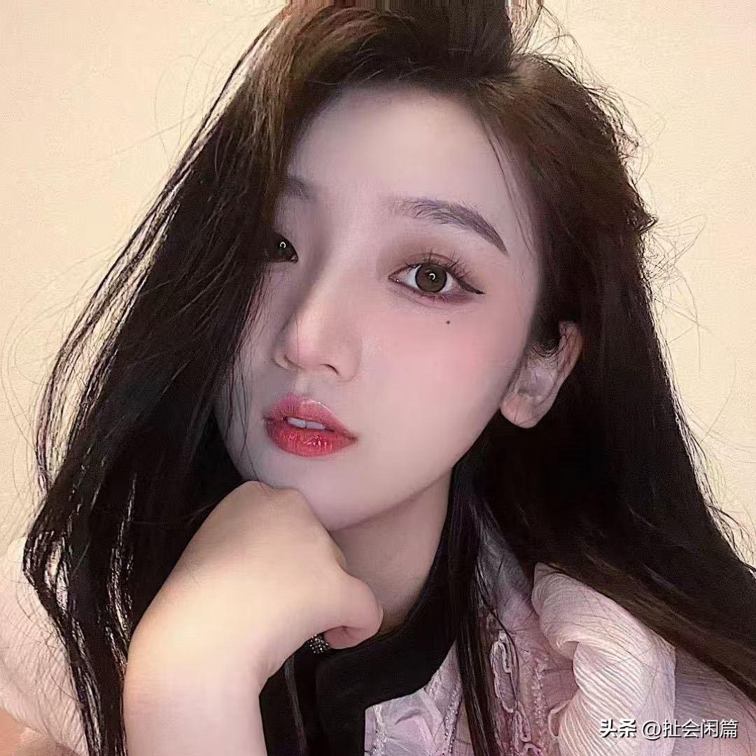 九成美看来是要杠到底了。

又喊话田栩宁归还钢琴，同时带着若若来道歉。
她说除非