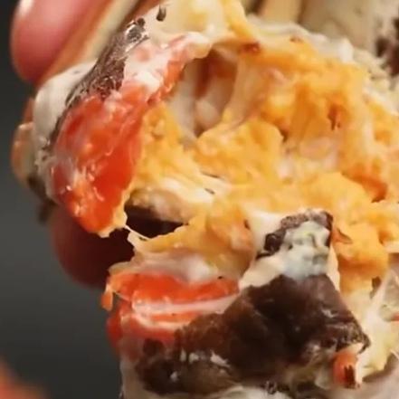 你能想象吗？就为了不浪费几只大闸蟹，上海一位老人差点把命搭进去，这究竟是怎么一回