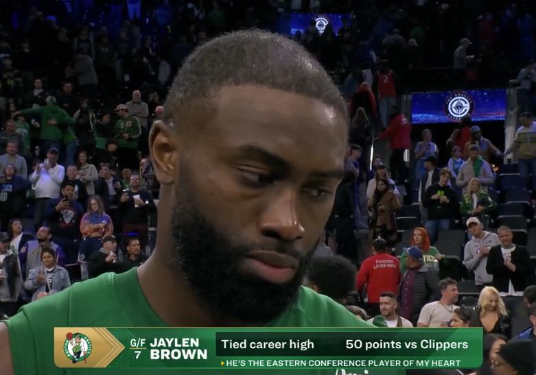 ▲布朗今天砍下50分，追平了之前对阵快船拿下的50分▲靠幺 