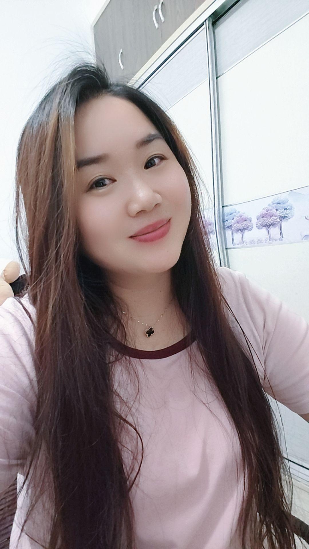 有人利用你的善良欺负你，有人明白你的无能为力默默的照顾你