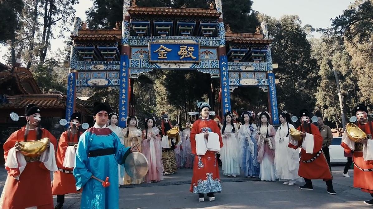 🔥燃爆全城！昆明新春超200场活动嗨翻春节。马年新春，昆明200+文旅活动燃动