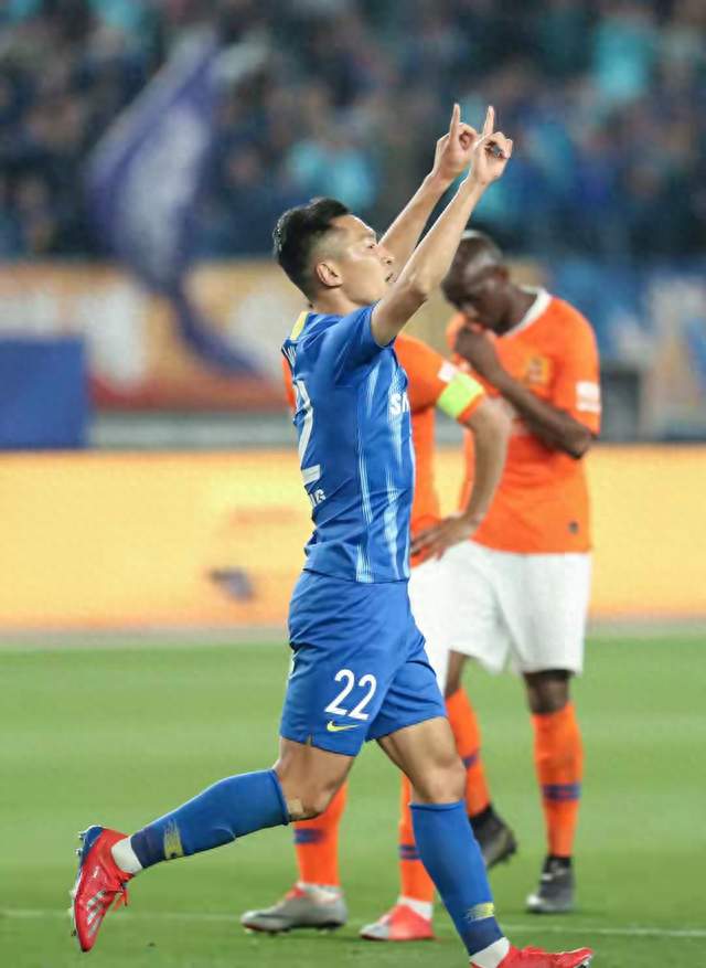 意外大礼！打完U23国足全部赛程，37岁吴曦收到俱乐部特殊优待