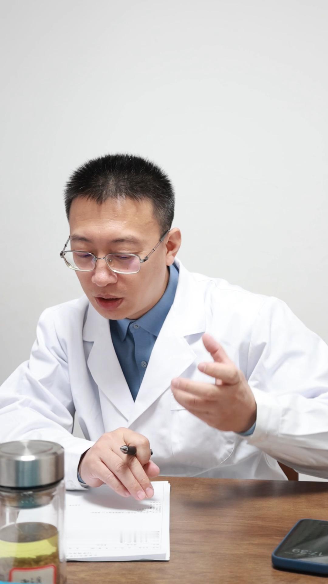 吃完降压药，这种水果千万别碰！中医提醒：再爱吃也要忍，否则血压白控

     