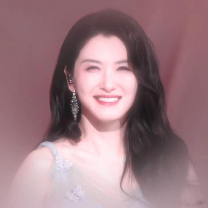 徐洁儿回应自己没人选 直面节目组队落差毫不矫情，徐洁儿直白讲述内心想法，情绪平和