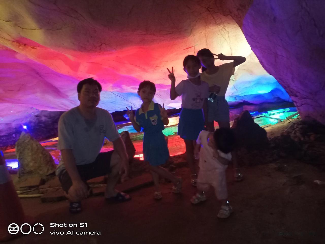 当年，刚进西伯利亚北校区没几天我就知道这里有许多社团，只要舍得每年交十元的团费任