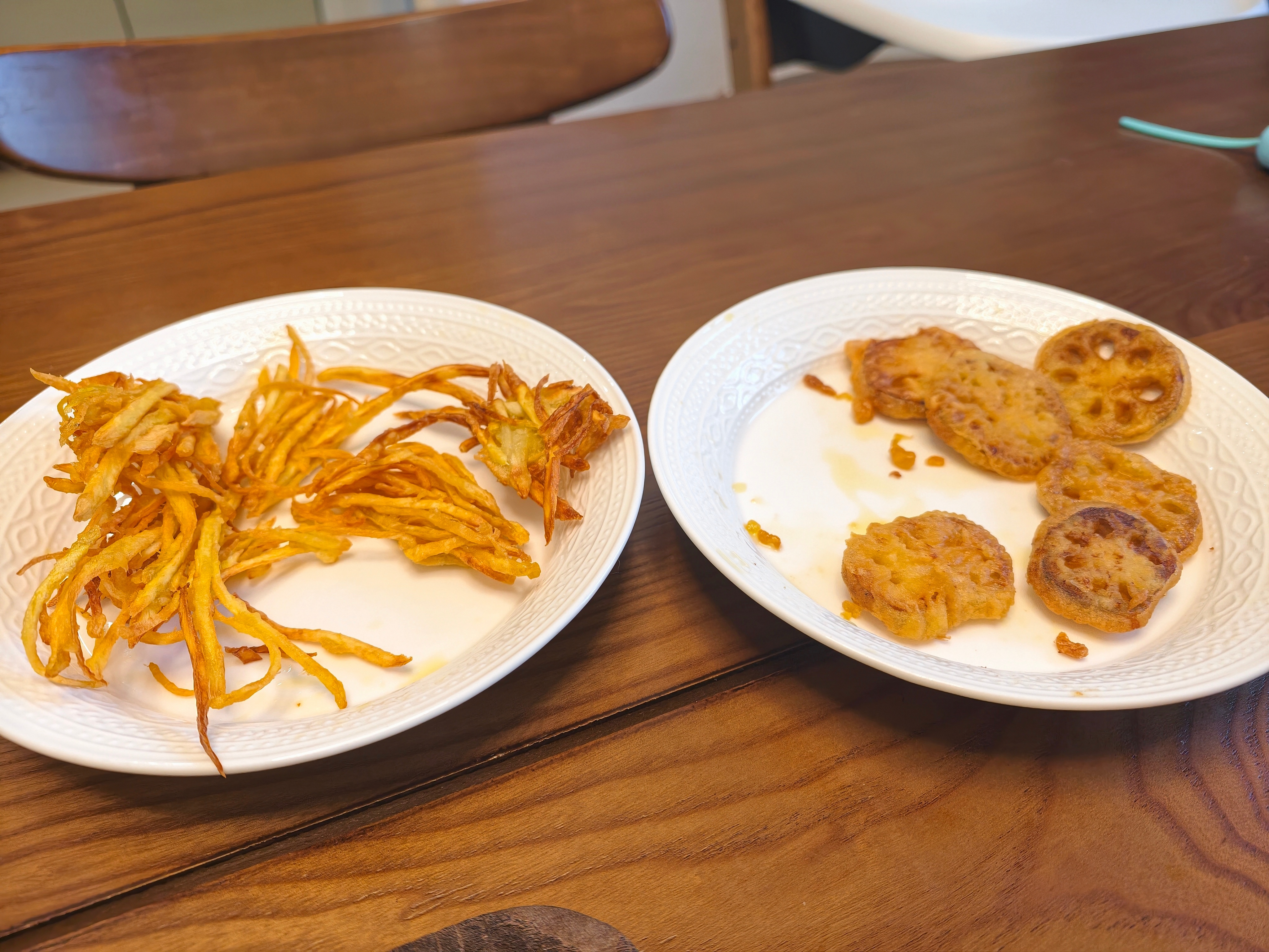 年夜饭还没开始，这些炸物快被我吃完了，怎么办