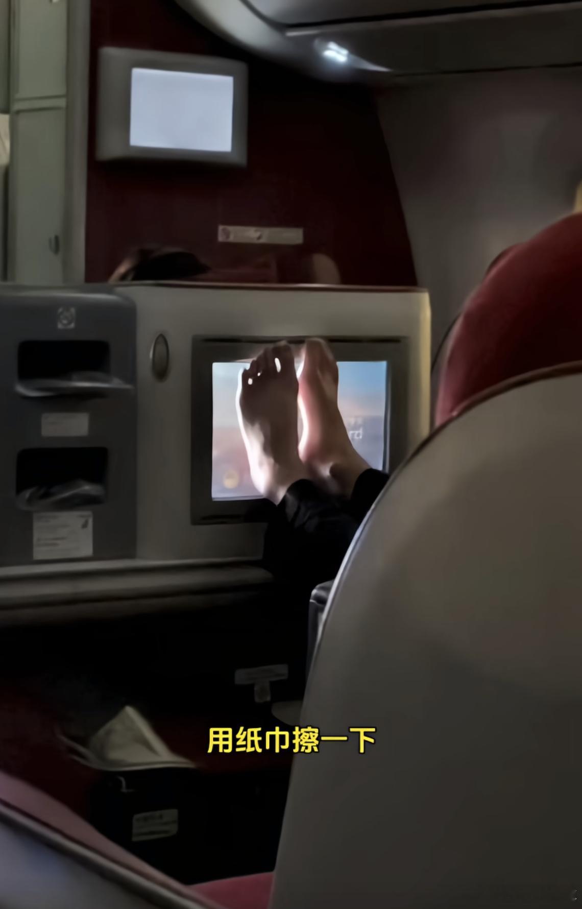 汗。。。。。。。。 ​​​