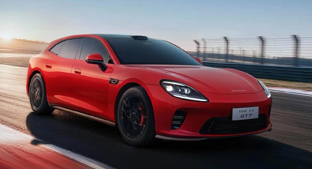 号称汽车界的饕餮盛宴——北京车展，正在如火如荼地进行中，其中 W3 号馆 W30