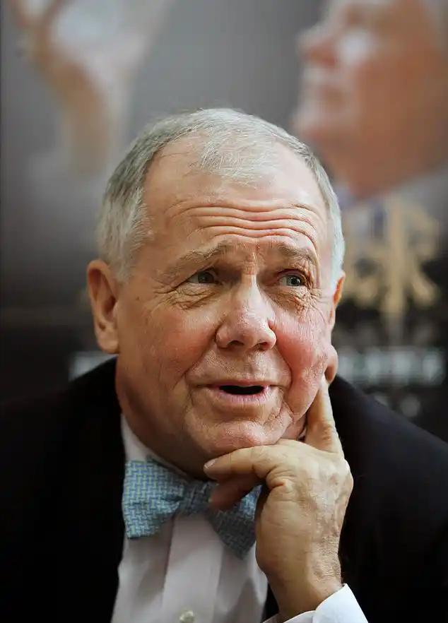 知名投资人罗杰斯说：“史上最惨烈的金融危机，将在2026年发生，而这场危机主要来