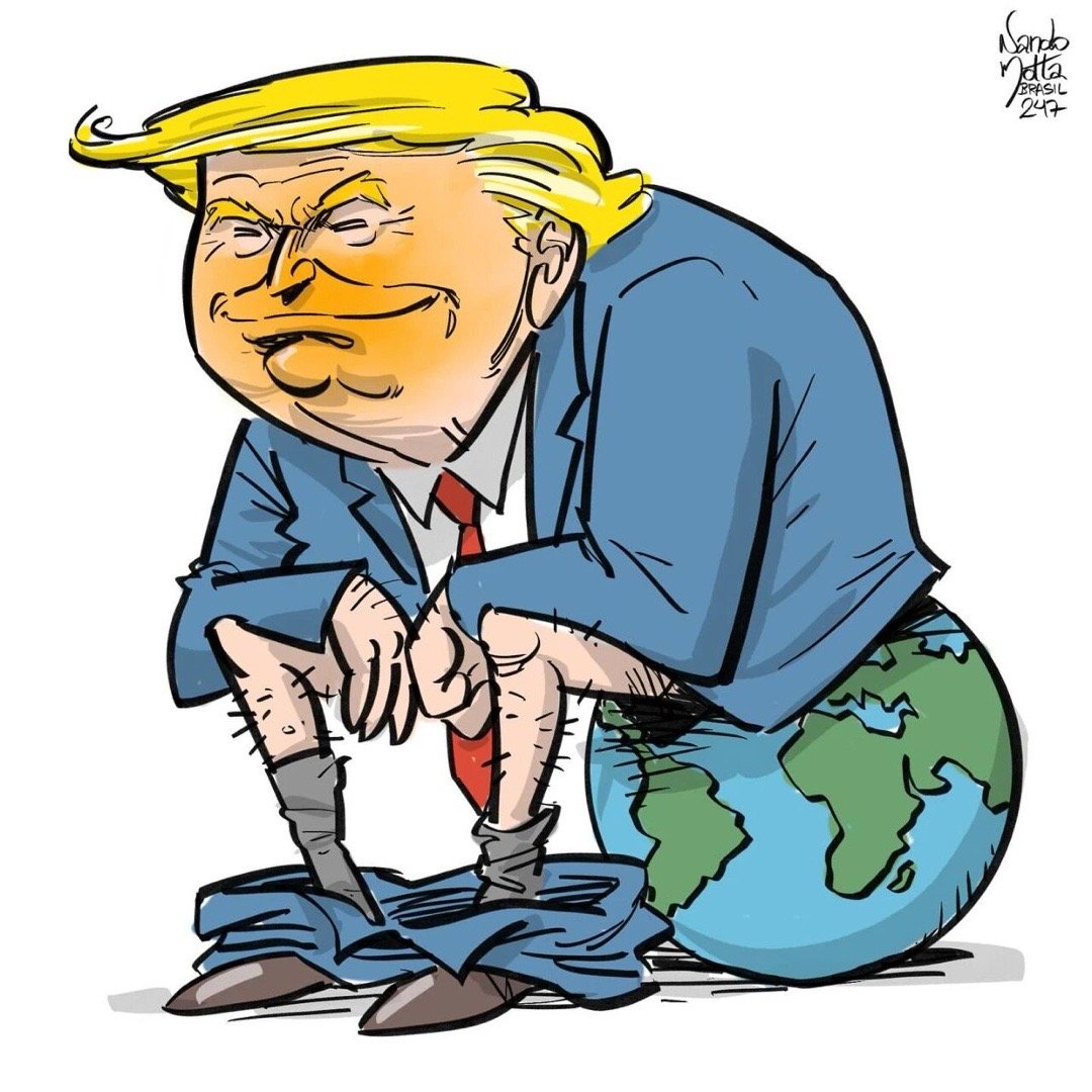 表情很无奈，语气很犹豫，眼神很迷茫……心惊又胆战。特朗普回应解放军在台岛附近军演