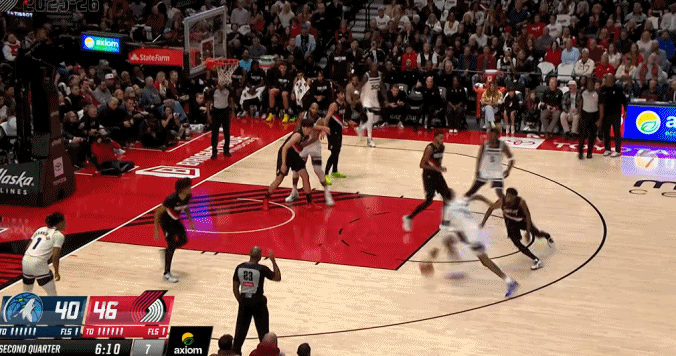 欢迎来到NBA！！！没事，小杨以后会隔扣回来的！[喵喵]杨瀚森常规赛首秀 ​​​