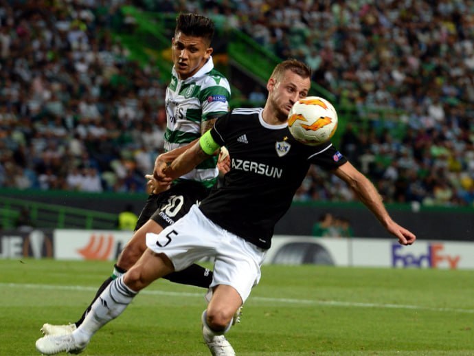 今日继续朝着好的方向出发！作品：纽卡斯尔vs卡拉巴赫    纽卡斯尔坐镇主场，卡