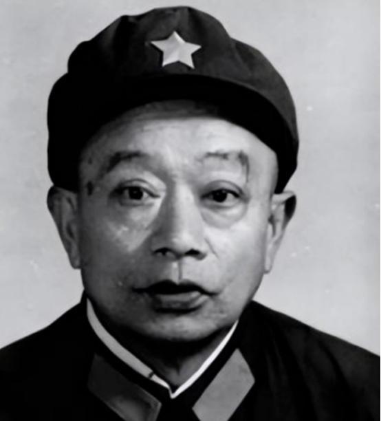 1955年，唯一被授衔的炊事员，一生无名无姓，大家只叫他“哑巴同志”。1983年