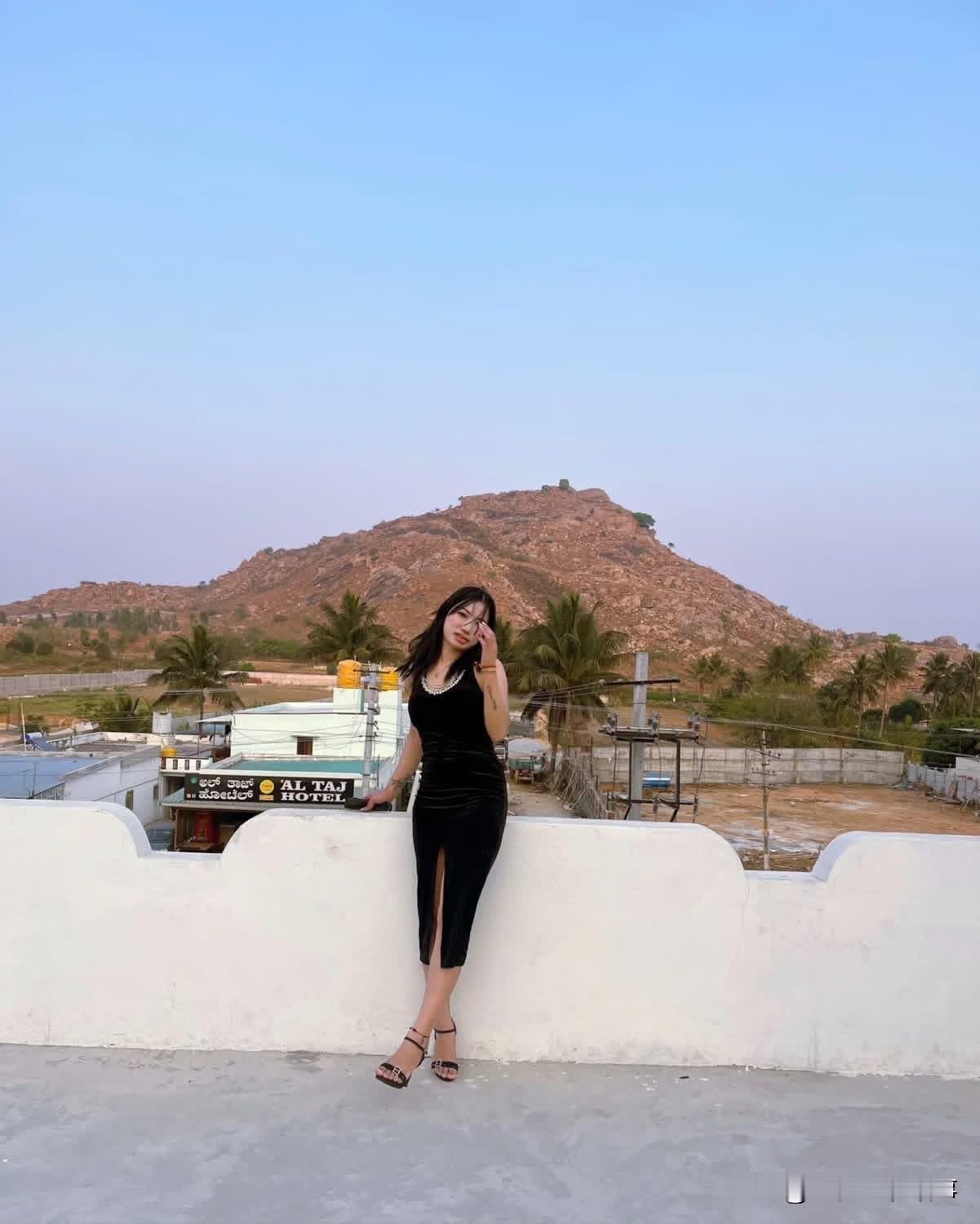 没同意，原因是在广东打工谈得有男朋友了，她父母也不想她远嫁，她不听，去年到今天，