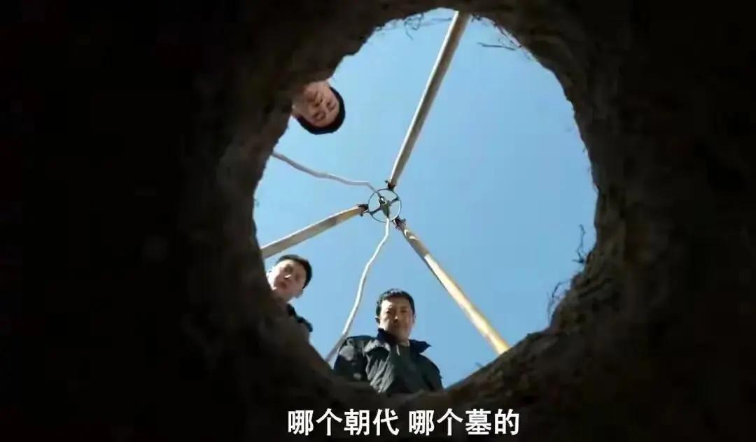 “文物重要还是庄稼重要？”
“庄稼重要！文物咋，文物不能当饭吃！”
“你好歹是主