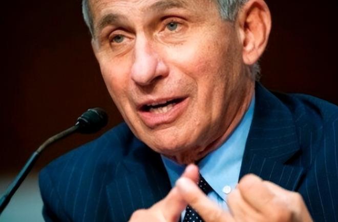 细思极恐！美媒突然公开放话：“中国每年虽然有800万大学生，真正的‘精英人才’却