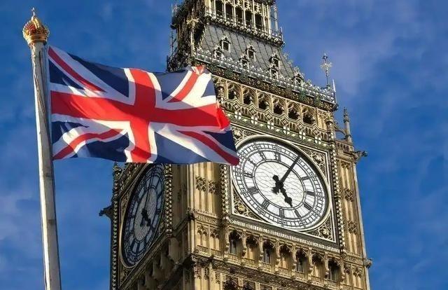 英国抢走了中国5块土地，只收复了香港，哪4块还没有收回？第一个就是帕米尔高原，这