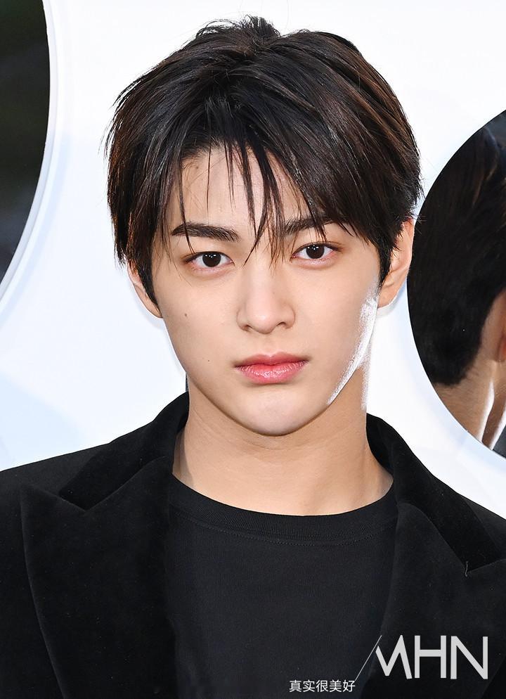 安乾镐KEONHO今日活动新闻图 