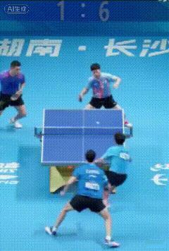 许昕又变秀昕了  35岁“人民艺术家”一上场直接开启整活模式，跟马龙赛前没怎么合