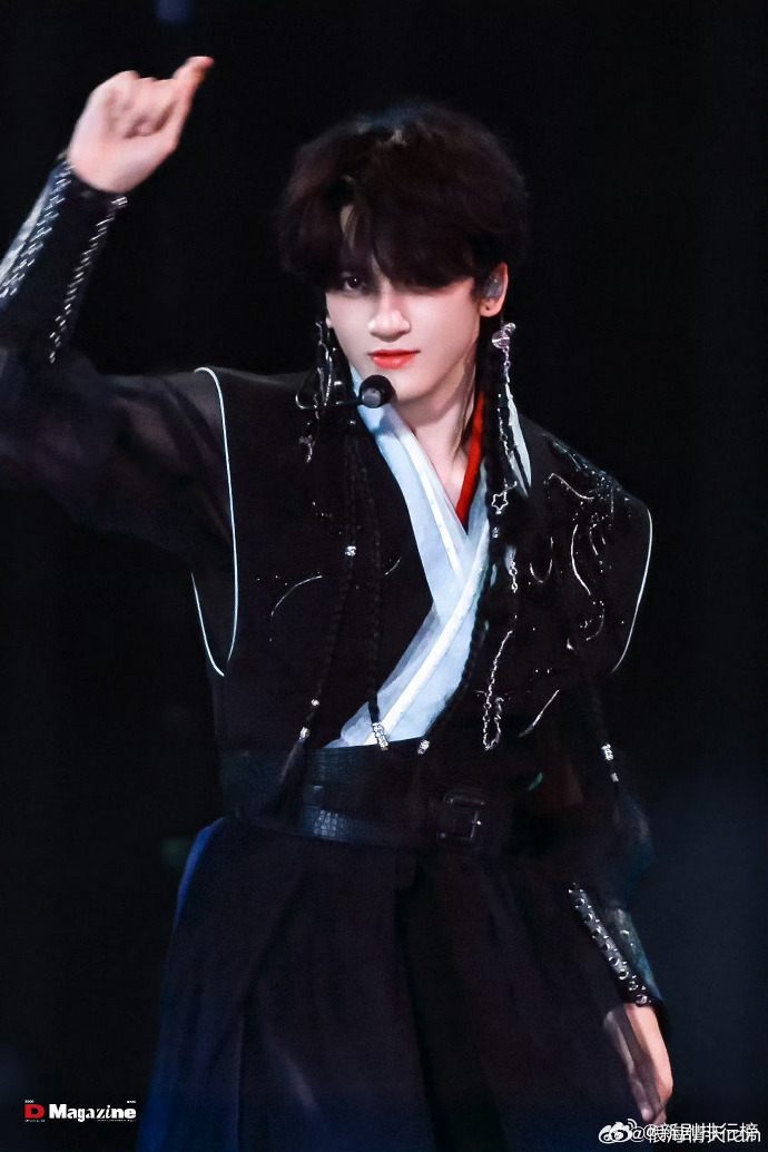 邓佳鑫2026想发个人原创单曲救命！邓佳鑫在《有歌》也太可爱了！说2026最想发