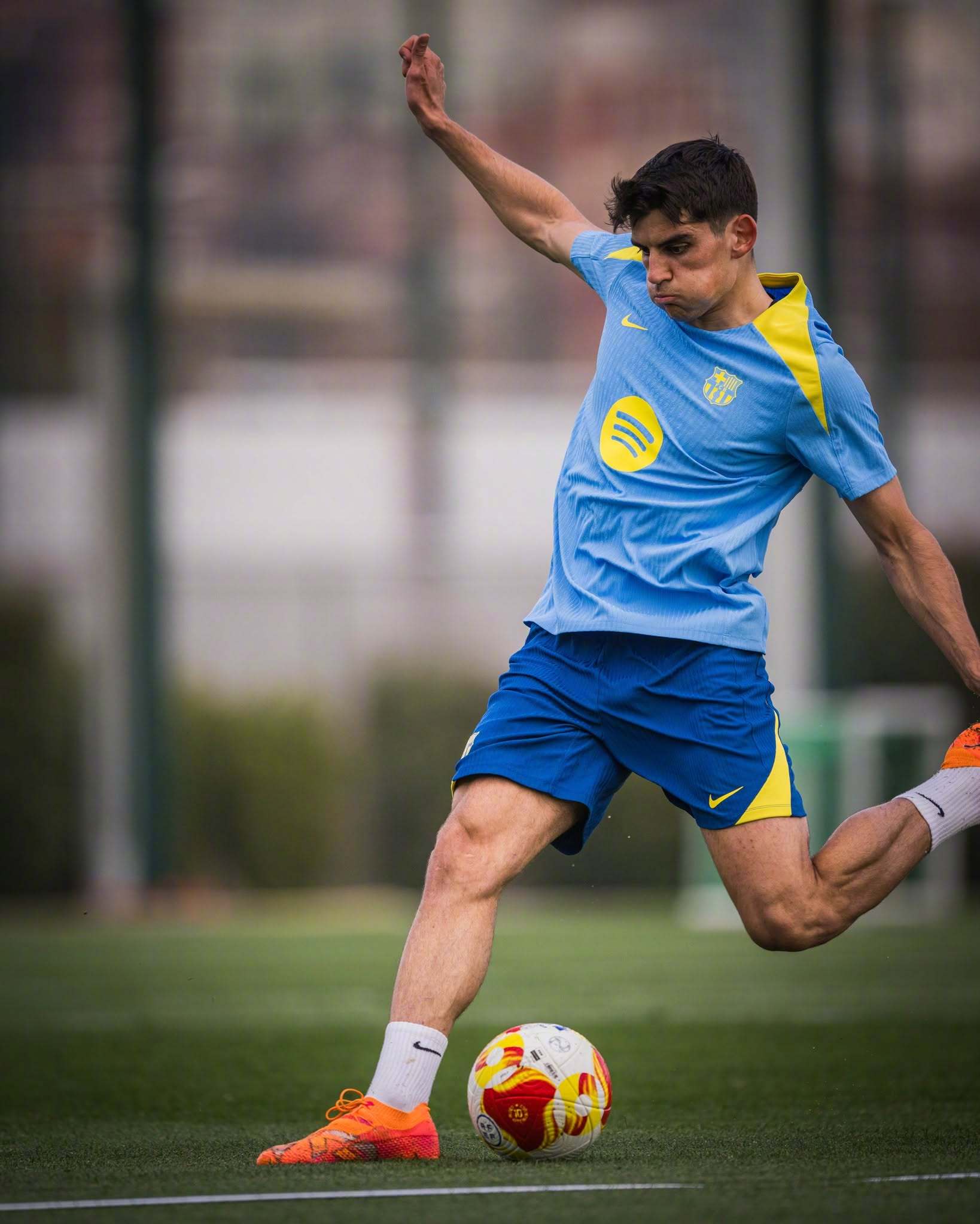 ⏳国王杯半决赛次回合进入倒计时！专注训练的每分每秒，为了我们共同的目标🎯巴萨 