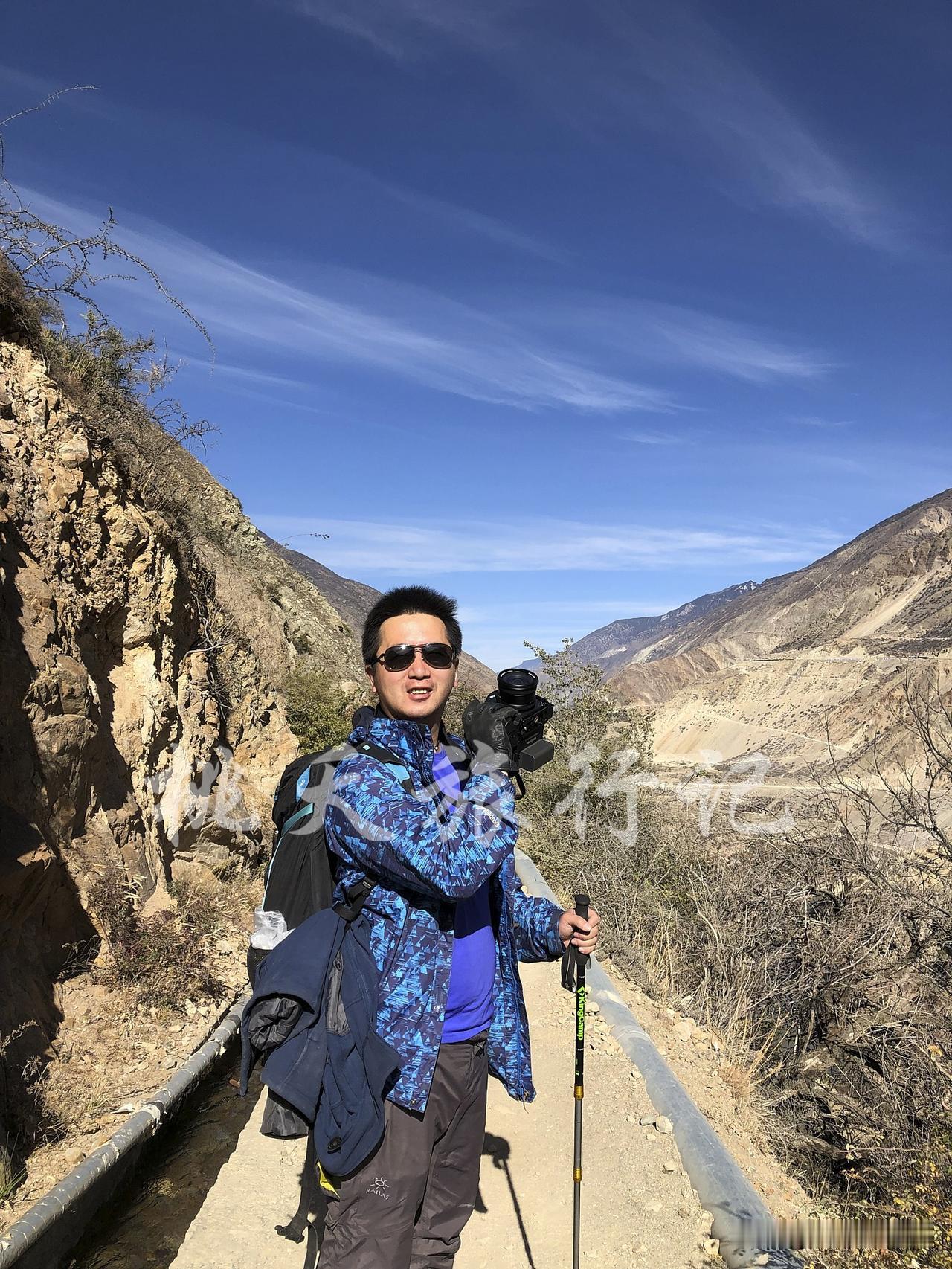 2018年西藏拉萨，山南之旅非常开心。看最高行政村，看日照金山，到藏式茶馆喝酥油