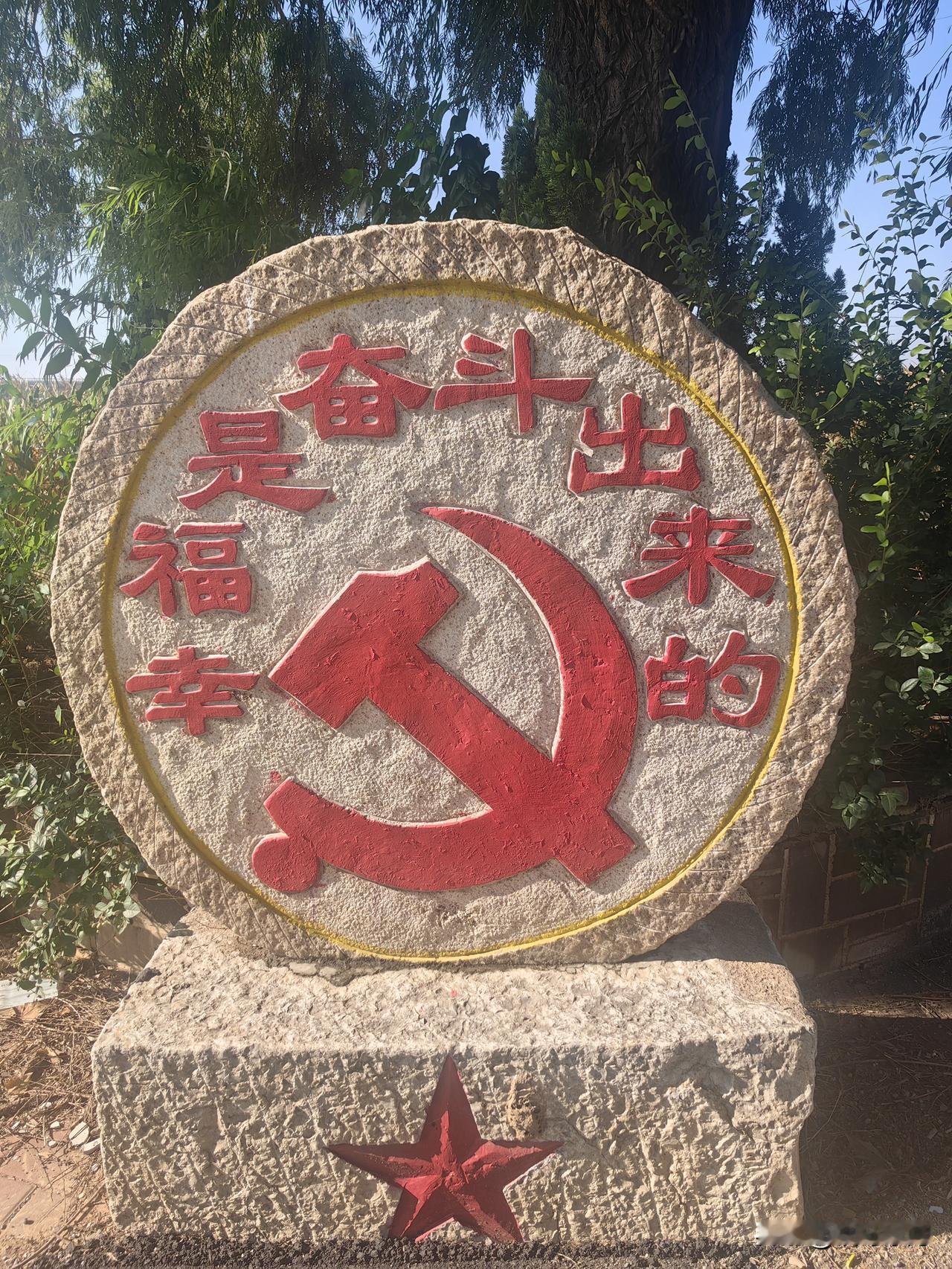 最近一直跟医院打交道，儿子脸上长痘痘，去了两次德州市立医院。我体检肾囊肿有些大，
