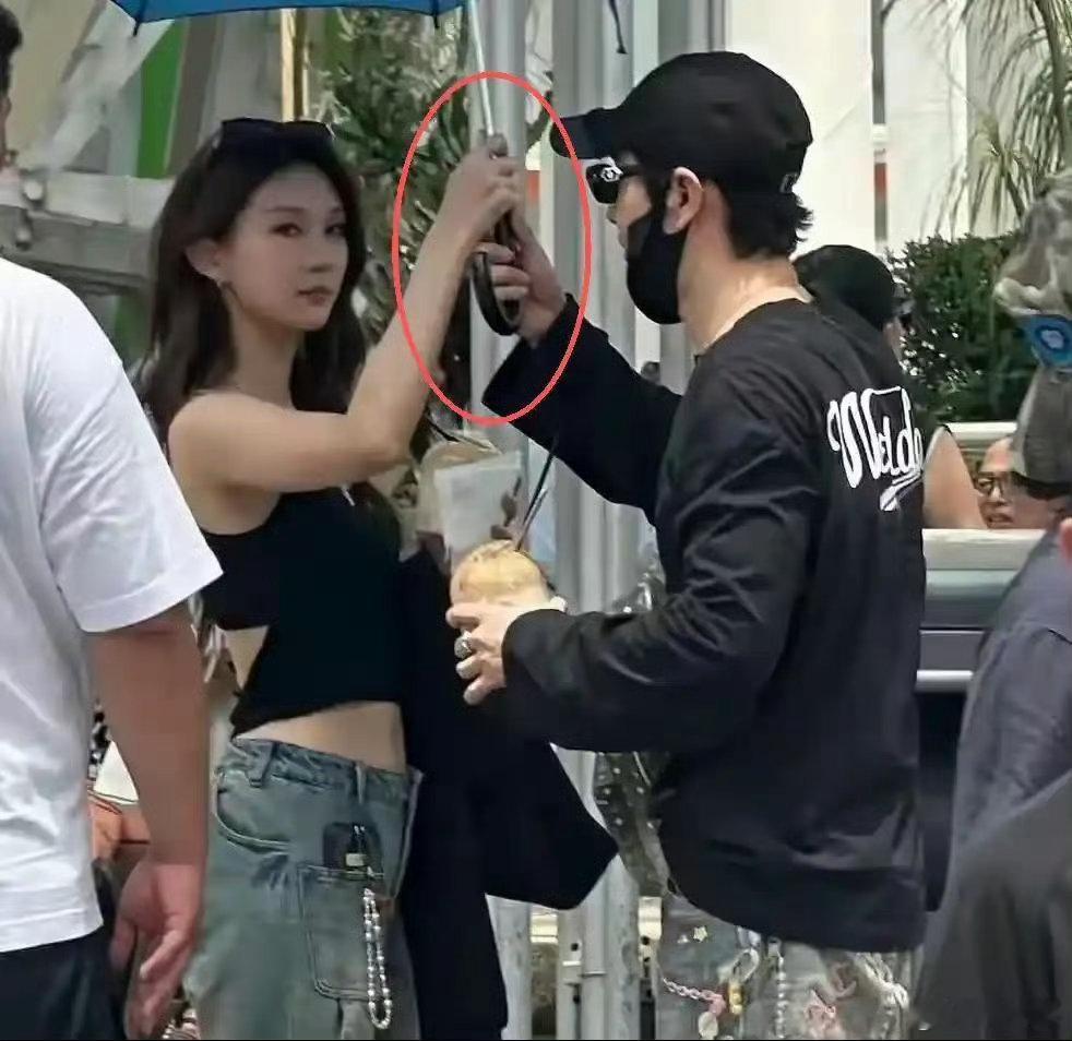 黄晓明又谈新的人了，比叶珂美还是比baby有气质？ 
