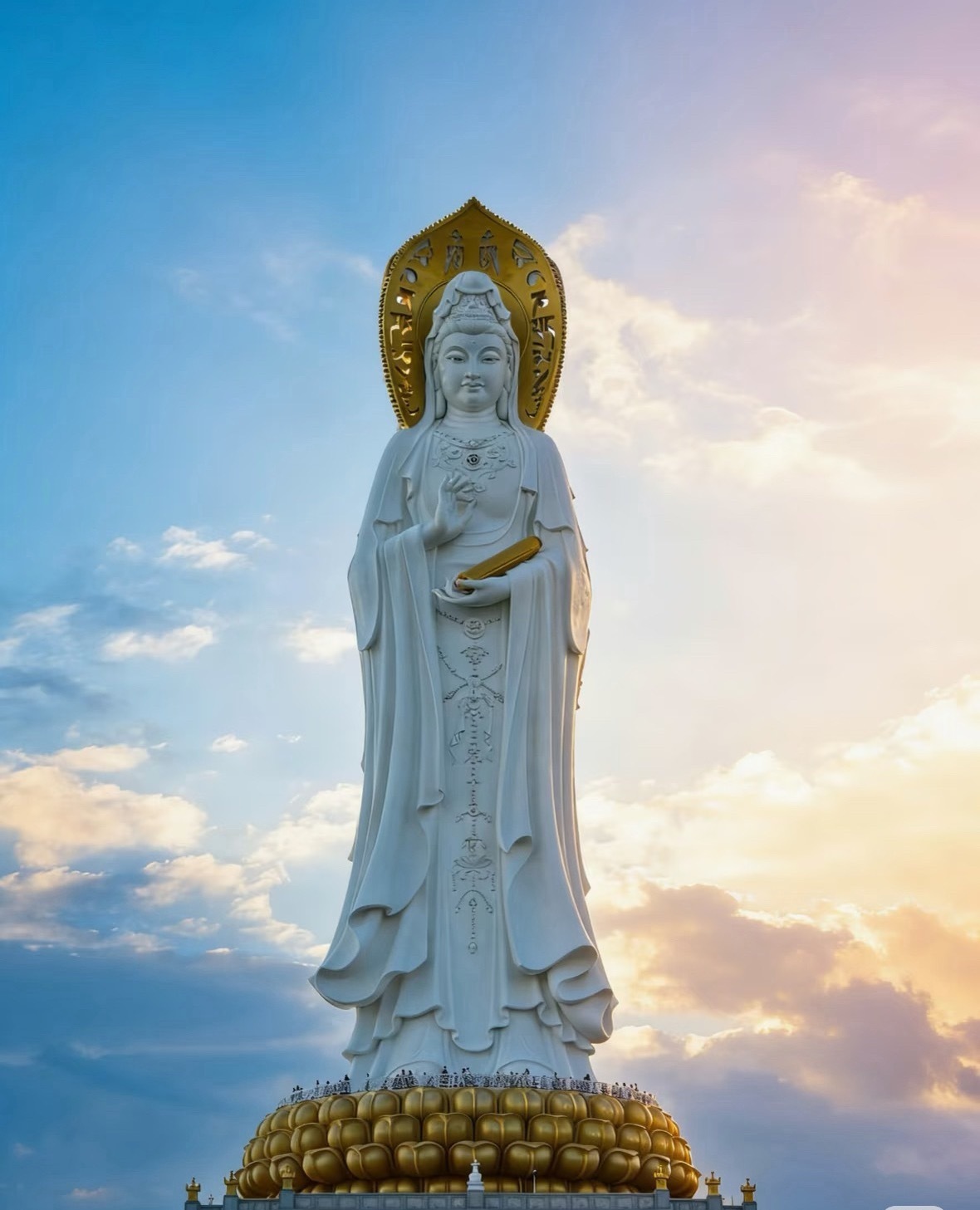 许愿🙏菩萨保佑他一切顺利，得偿所愿 