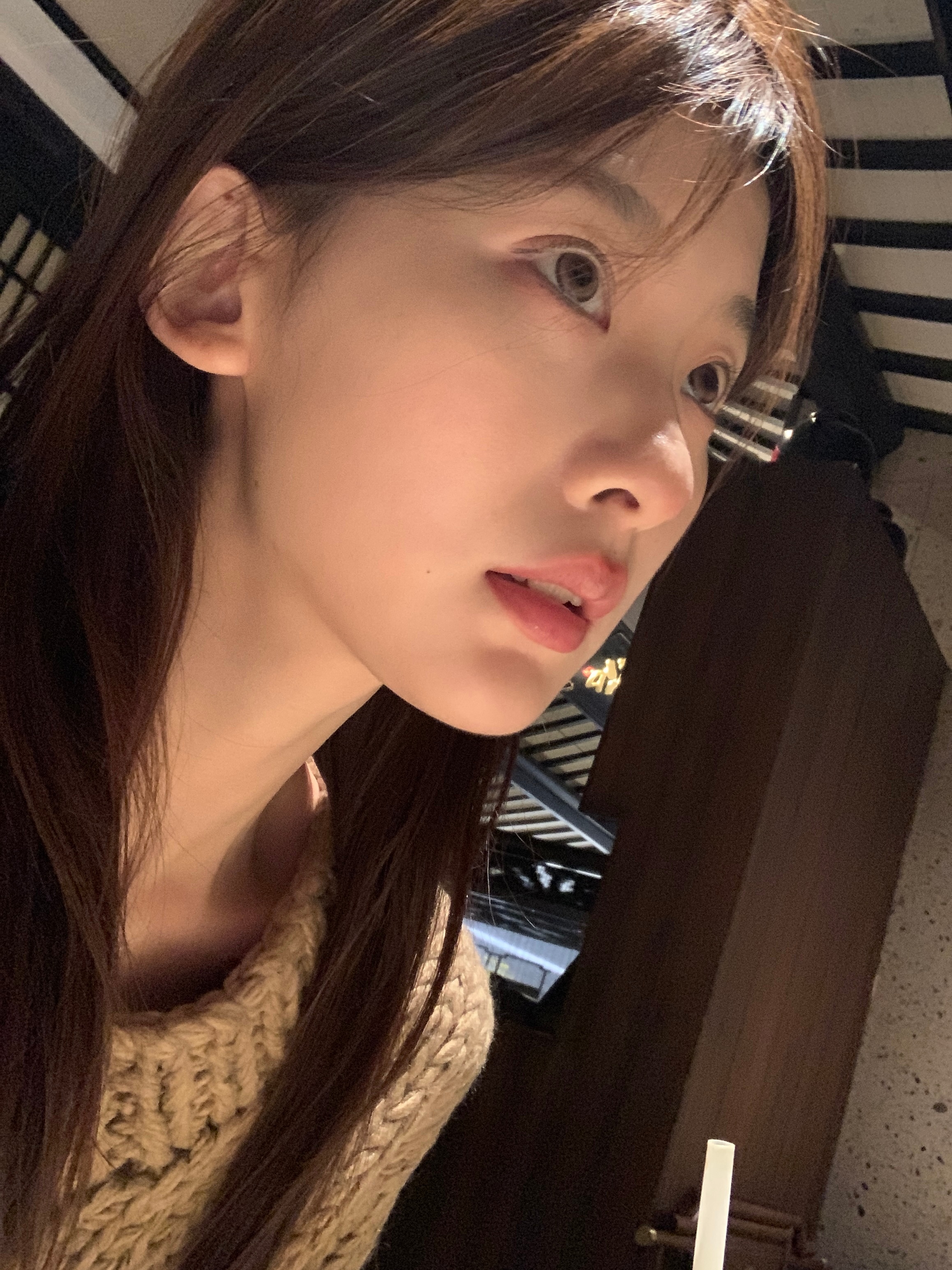 第一次带有度数的美瞳 原始世界可以这么清晰[苦涩] ​​​