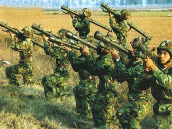 中国向伊朗出售肩扛式地对空导弹？美国CNN近日报道称，预计中国将向伊朗运送名为“