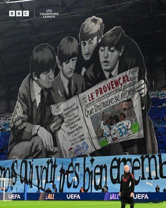 利物浦在韦洛德罗姆球场受到了“熟悉面孔”的欢迎——马赛队展示了一幅披头士乐队风格