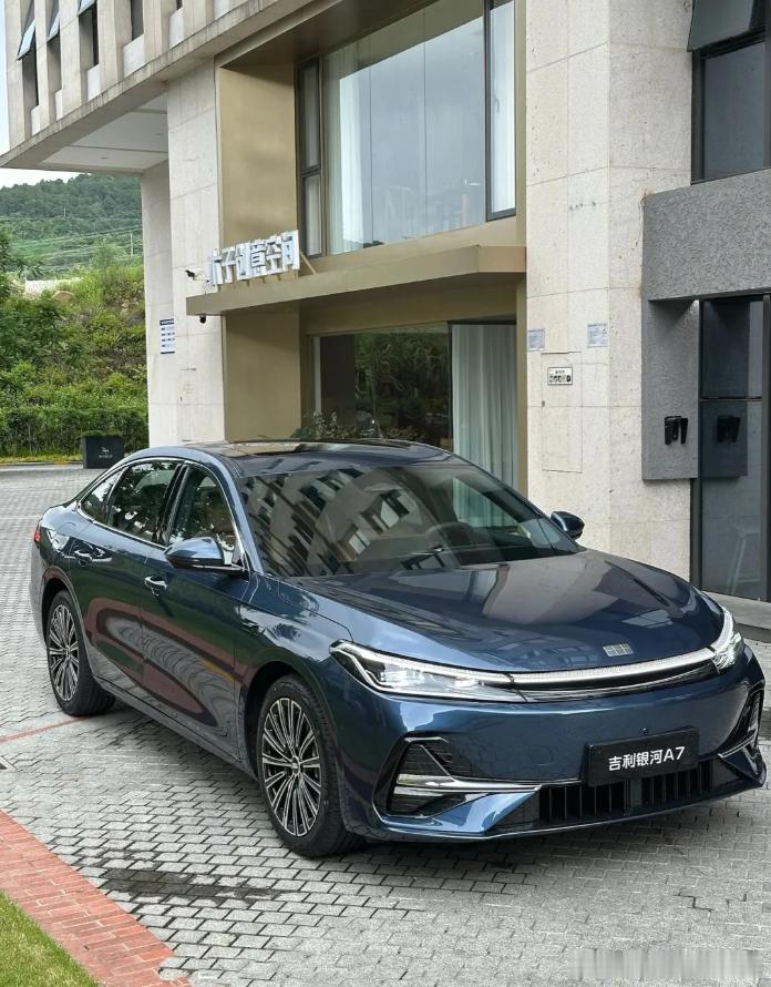 吉利银河A7将于8月8日上市 看大家对吉利银河 A7 的讨论，就能感觉到它这次是