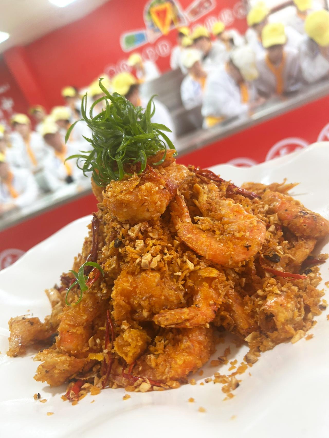 香辣虾炒饭，色香味俱全，下饭神器！🍛🍤🔥