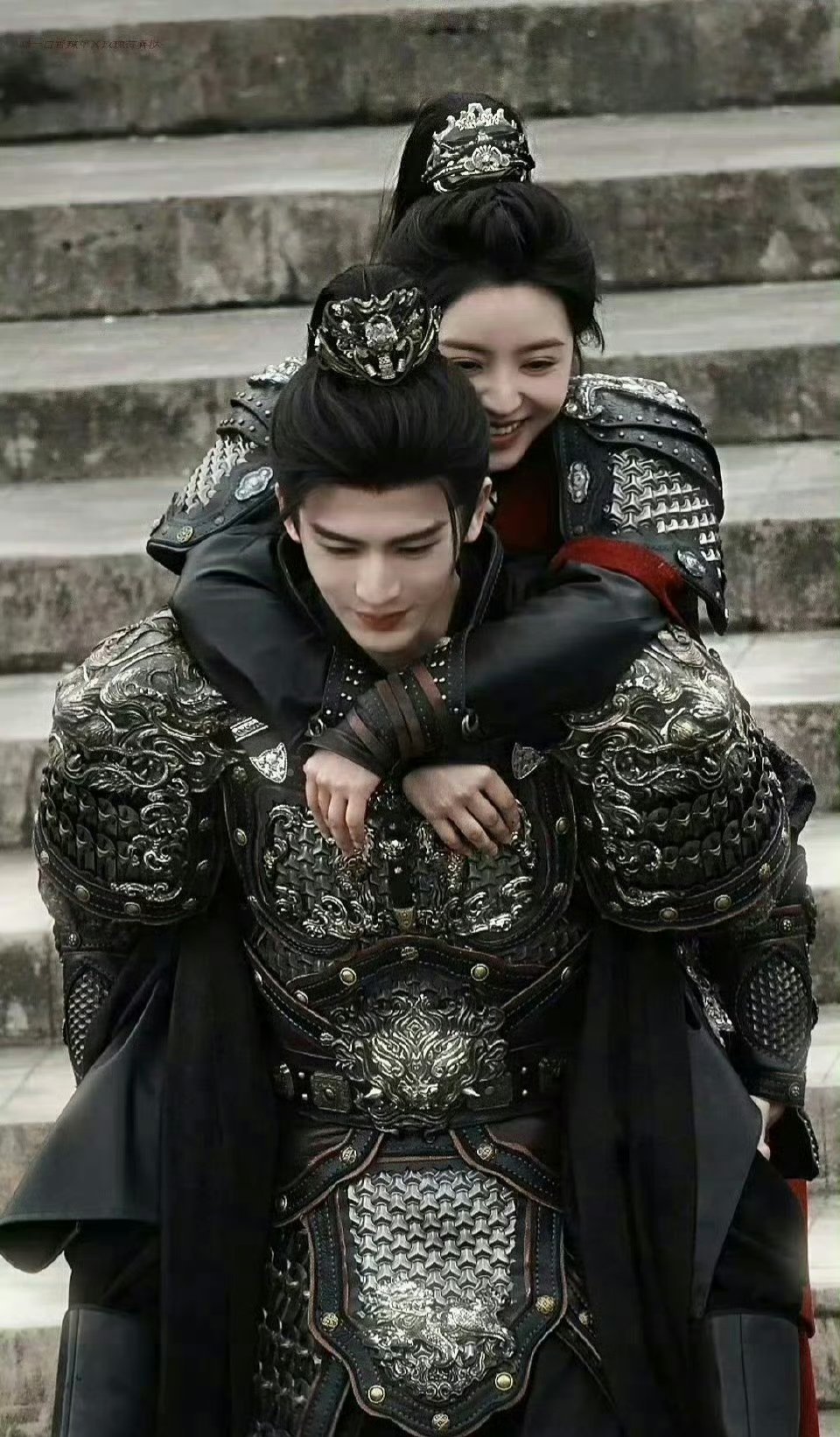 张凌赫 田曦薇  逐玉定档三月六号🐧，你期待吗？ 