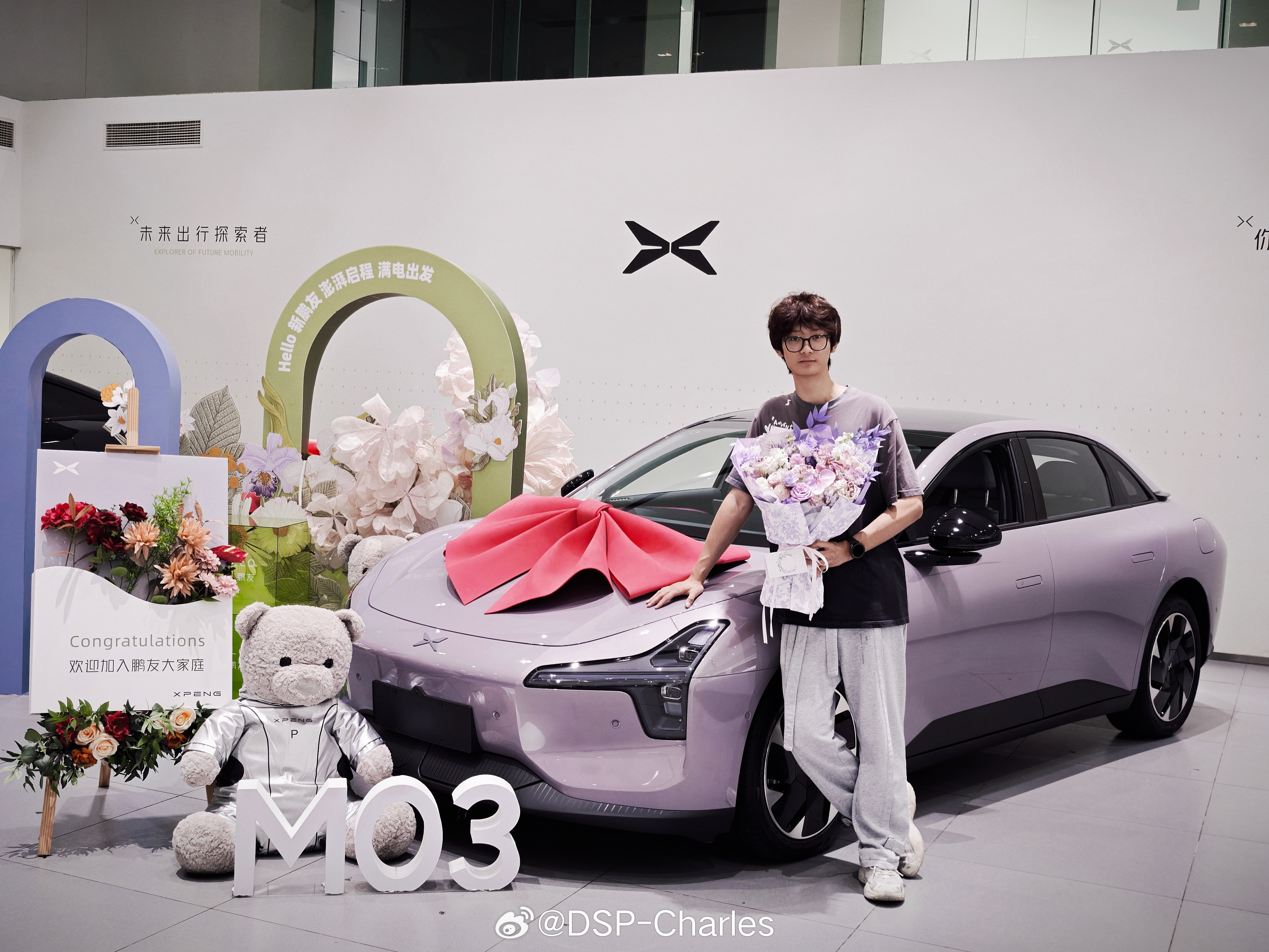 成都第一台上牌的小鹏Mona M03 Max紫色你怎么知道这是我的车？[哈哈]小