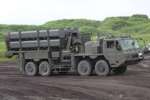 日本“有多少中程导弹对着中国”，目前公开情报无法给出精确的“发射架数量”，因为日