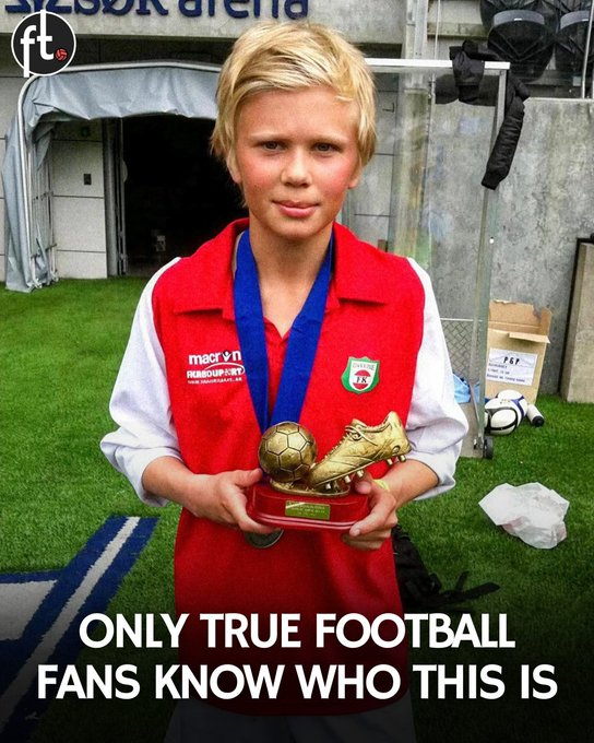 只有真正的足球狂热爱好者才能认出他。 