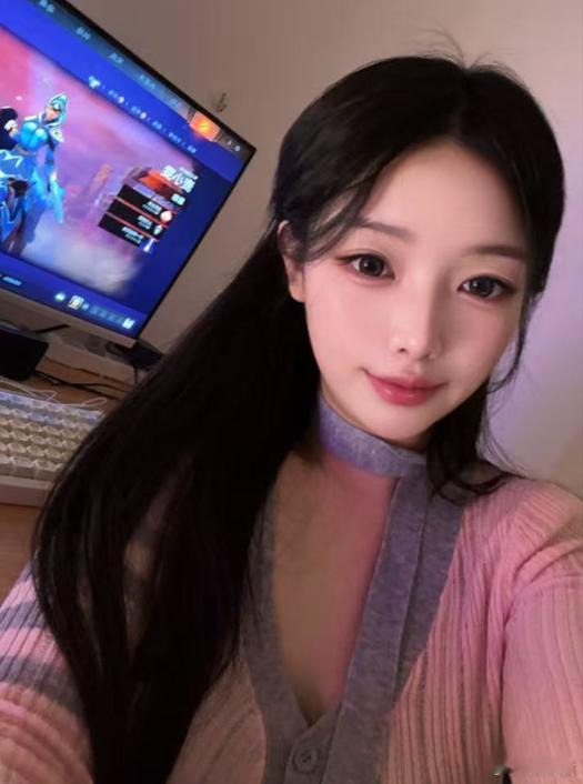 兄弟们，周末打游戏一个人怎么办！是时候点个陪玩一起嗨了！娱乐开黑、新手教学、上分