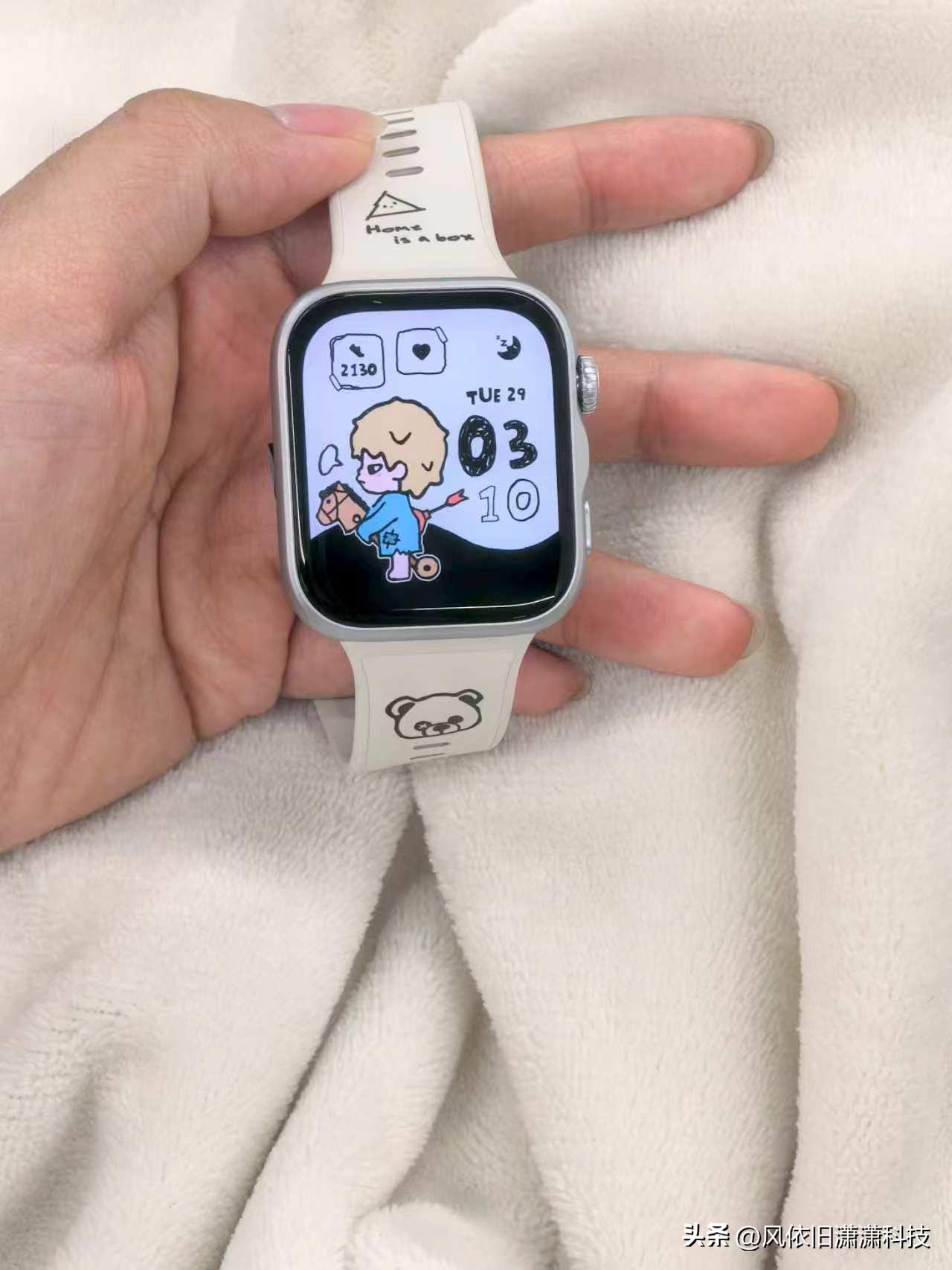 潮玩爱好者与穿戴设备用户迎来惊喜。今年4月亮相的华为WATCH FIT 5系列，