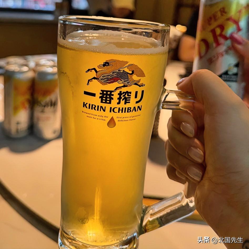 同居到底算不算二婚？

有人说只要长期同居、有过亲密生活，跟二婚没区别。

从法
