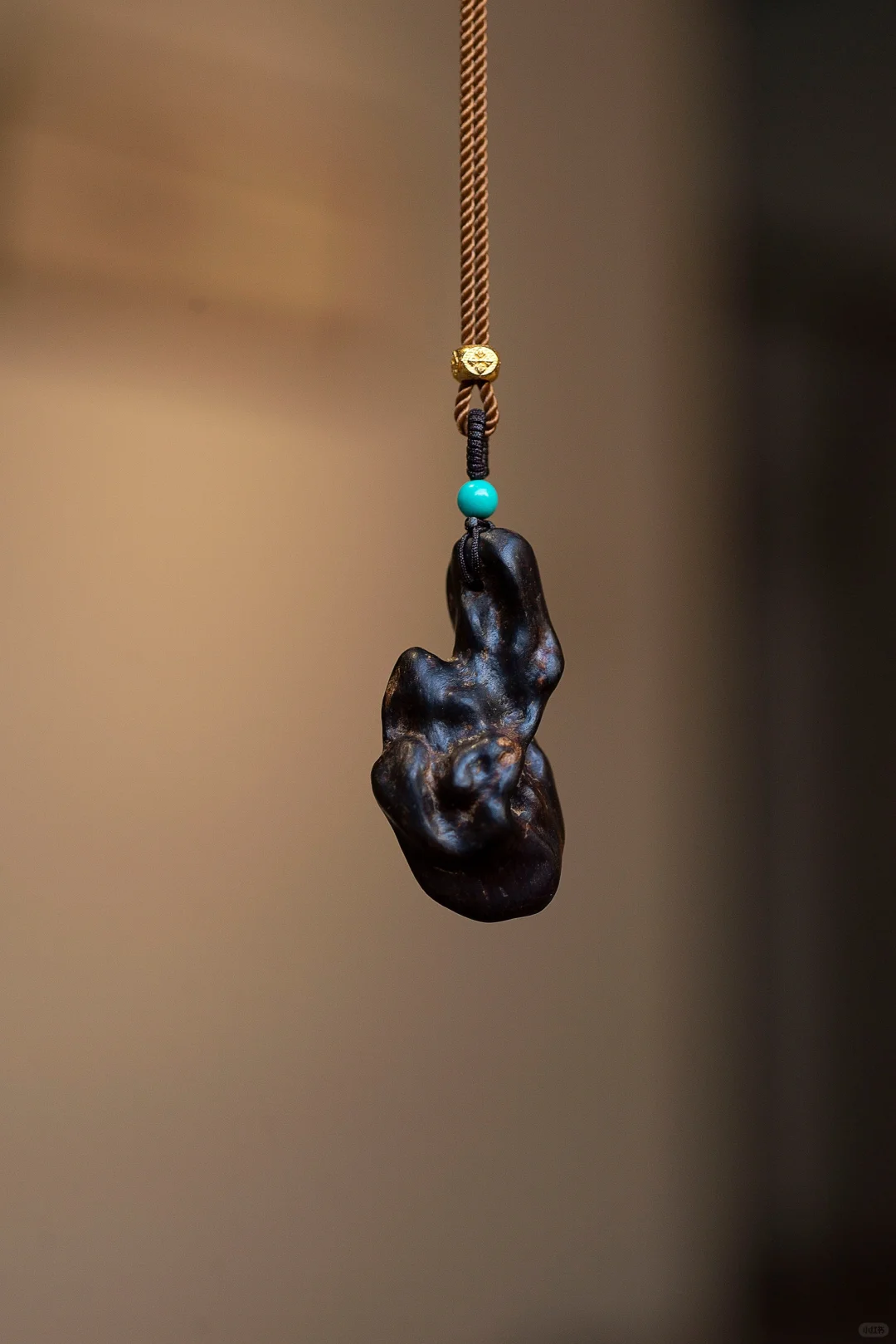 你看什么似什么？沉香瘤疤小吊坠